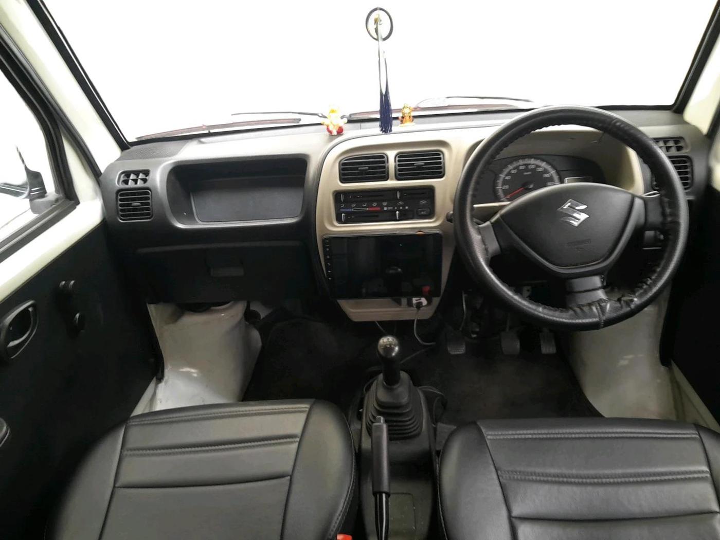 2021 Maruti Eeco 5 STR WITH A/C+HTR, Petrol, Manual, 18,630 km, interior