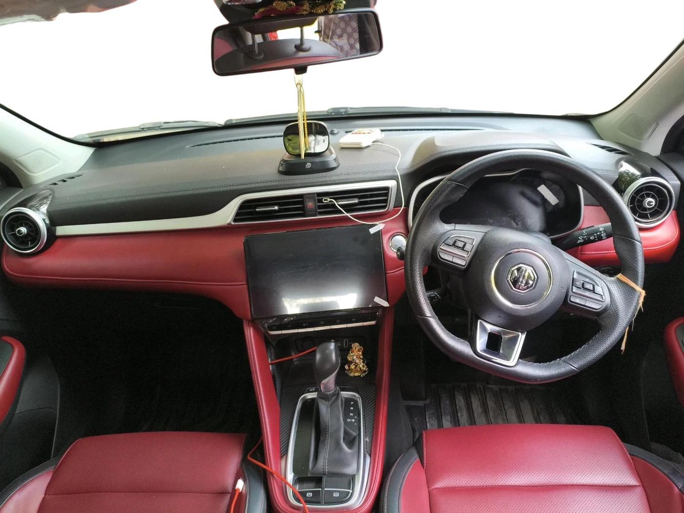 2022 MG ASTOR SAVVY 1.5 CVT S RED, Petrol, Automatic, 40,554 km, interior