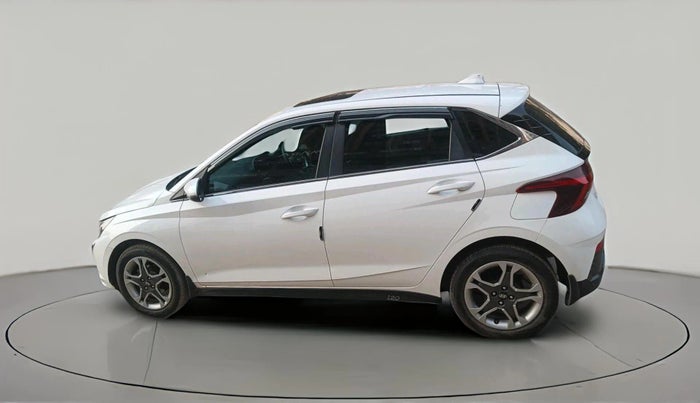 2024 Hyundai NEW I20 Sportz (O) 1.2 IVT, Petrol, Automatic, 18,000 km, exterior