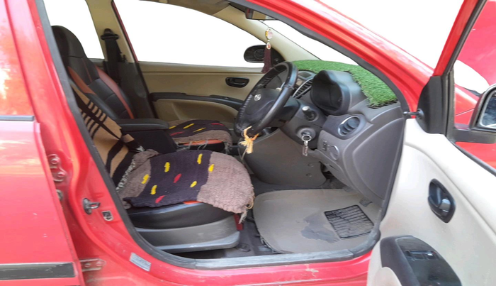 2012 Hyundai i10 ERA 1.1, CNG, Manual, 98,941 km, interior