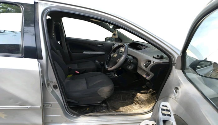 2011 Toyota Etios G, Petrol, Manual, 1,23,567 km, interior