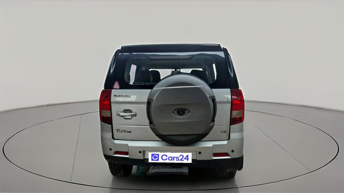 2017 Mahindra TUV300 T10, Diesel, Manual, 1,06,856 km, exterior