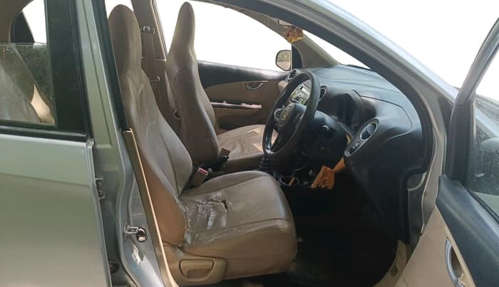 2012 Honda Brio V MT, Petrol, Manual, 1,00,967 km, interior