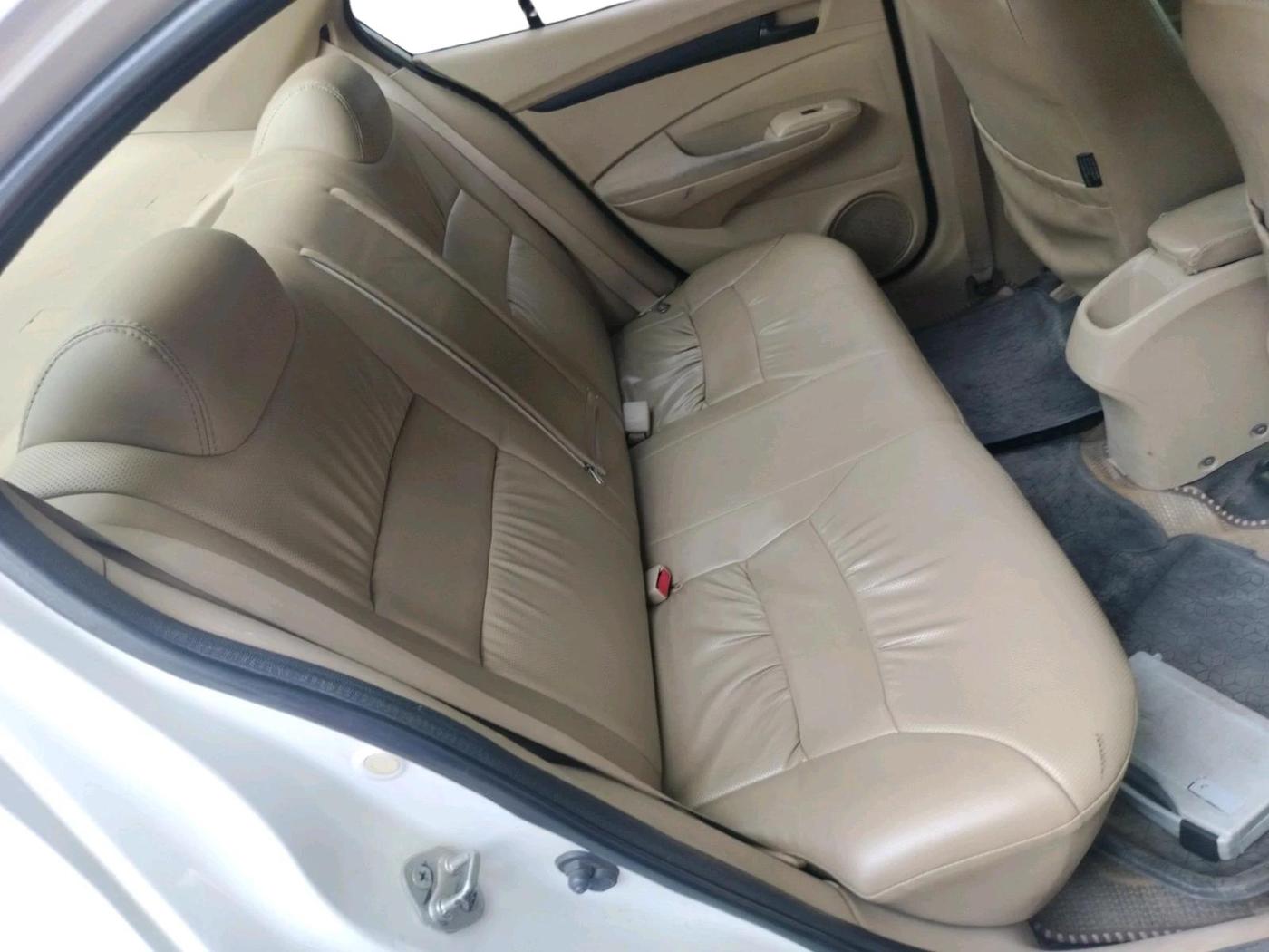 2011 Honda City 1.5L I-VTEC S MT, CNG, Manual, 62,463 km, interior
