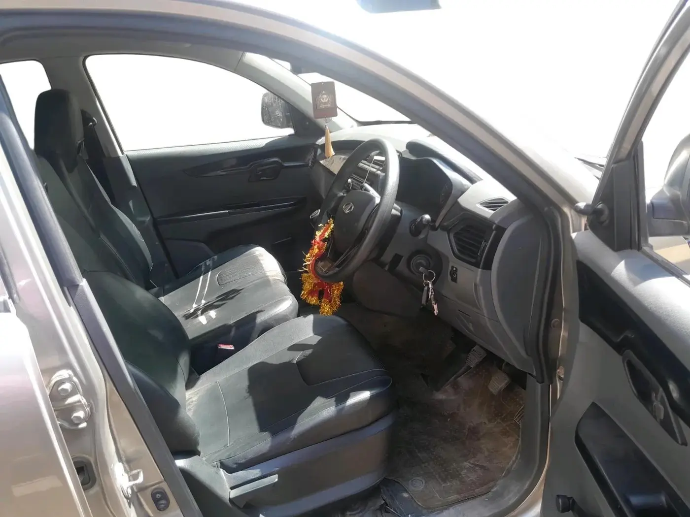 2018 Mahindra KUV 100 NXT K2 D 6S, Diesel, Manual, 52,993 km, interior
