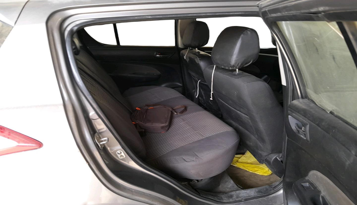 2014 Maruti Swift VDI, Diesel, Manual, 1,41,952 km, interior