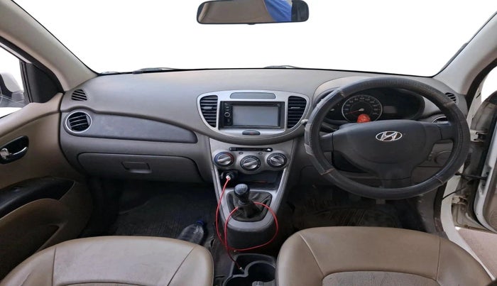 2013 Hyundai i10 MAGNA 1.2, CNG, Manual, 1,50,186 km, interior