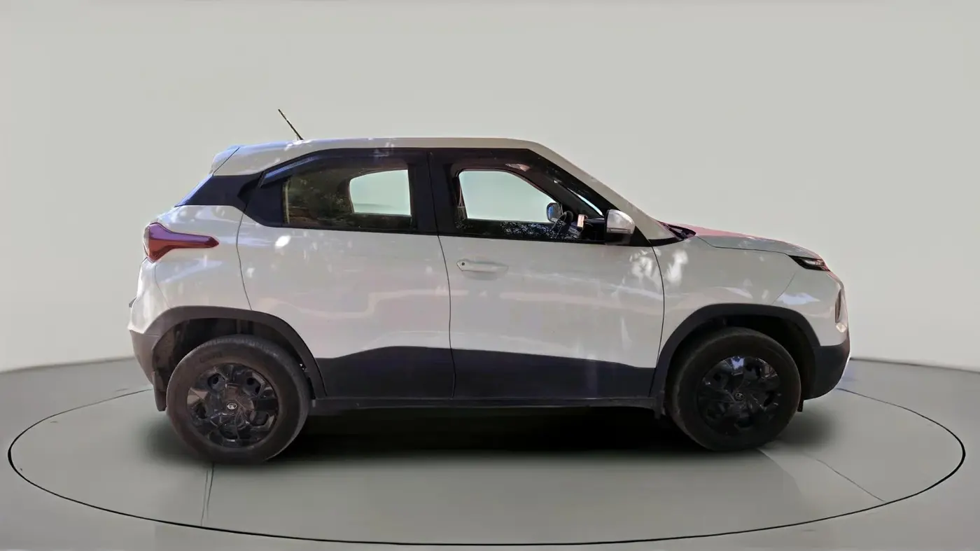 2025 Tata PUNCH Adventure Plus, Petrol, Manual, 9,387 km, exterior