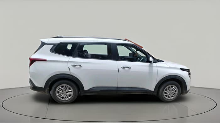 2023 KIA CARENS PRESTIGE 1.5 PETROL 7 STR, CNG, Manual, 1,08,625 km, exterior