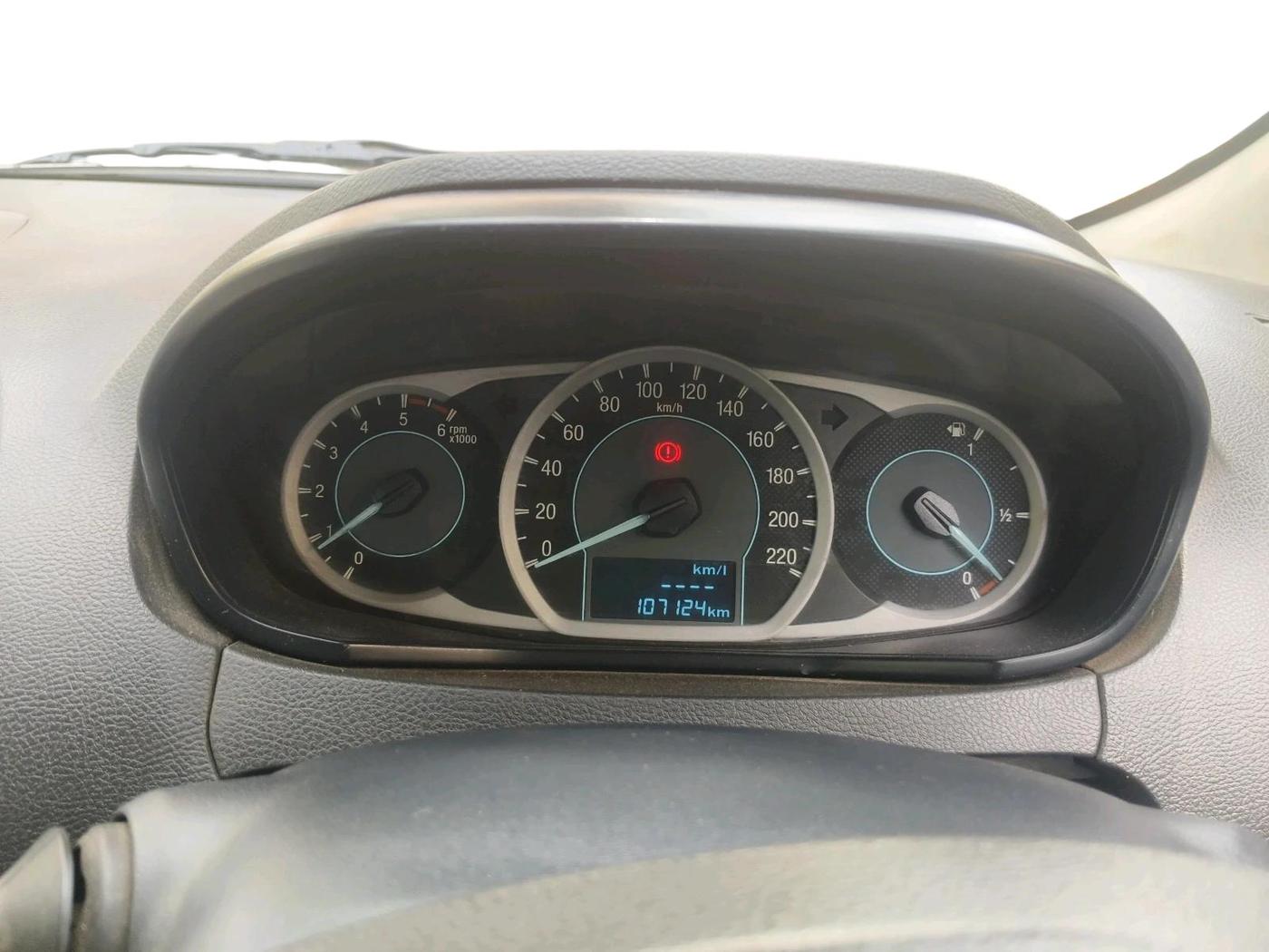2016 Ford Figo Aspire TITANIUM1.5 DIESEL, Diesel, Manual, 1,07,124 km, interior