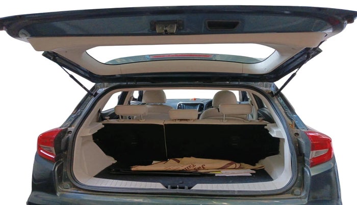 2022 Mahindra XUV300 W8 (O) 1.2 PETROL AMT, Petrol, Automatic, 25,474 km, exterior