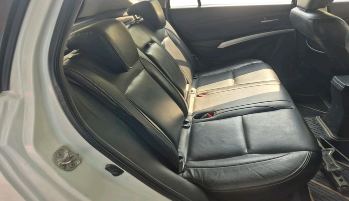 2018 Maruti S Cross ALPHA 1.3, Diesel, Manual, 2,66,076 km, interior