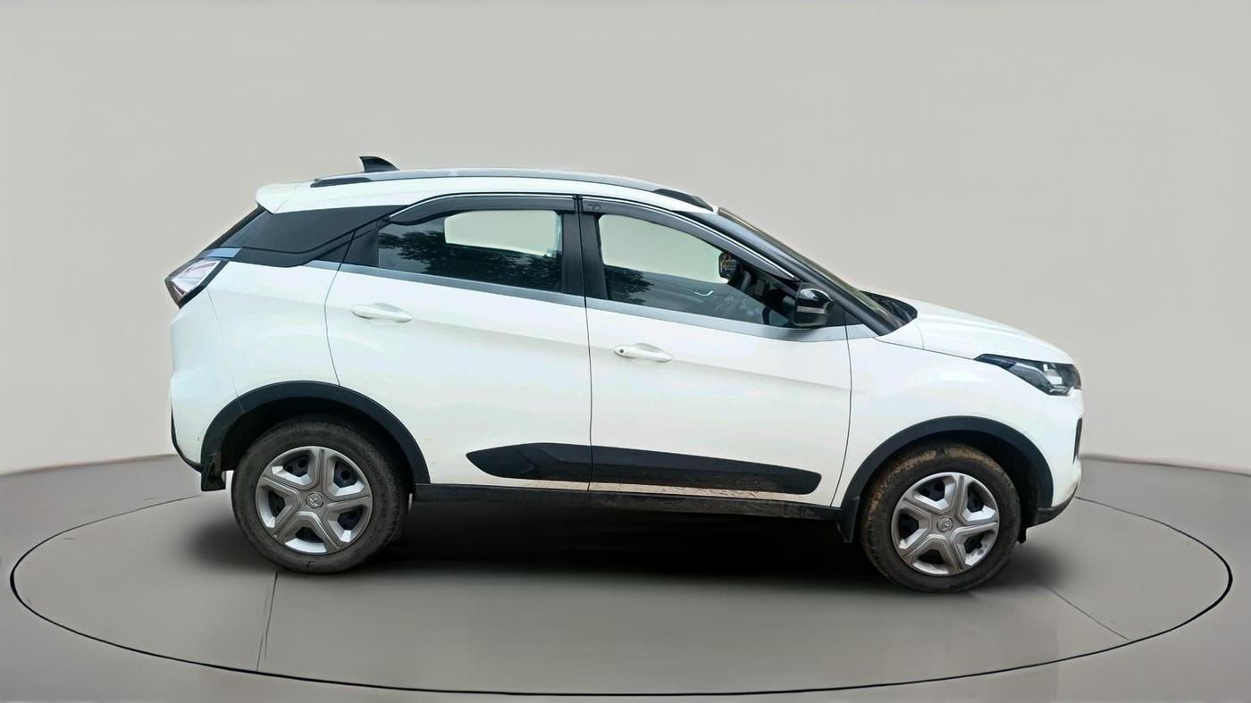 2021 Tata NEXON XZ PETROL, Petrol, Manual, 27,932 km, exterior