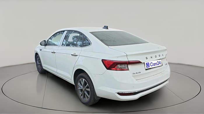 2025 Skoda SLAVIA Prestige 1.5L TSI AT, Petrol, Automatic, 10,644 km, exterior