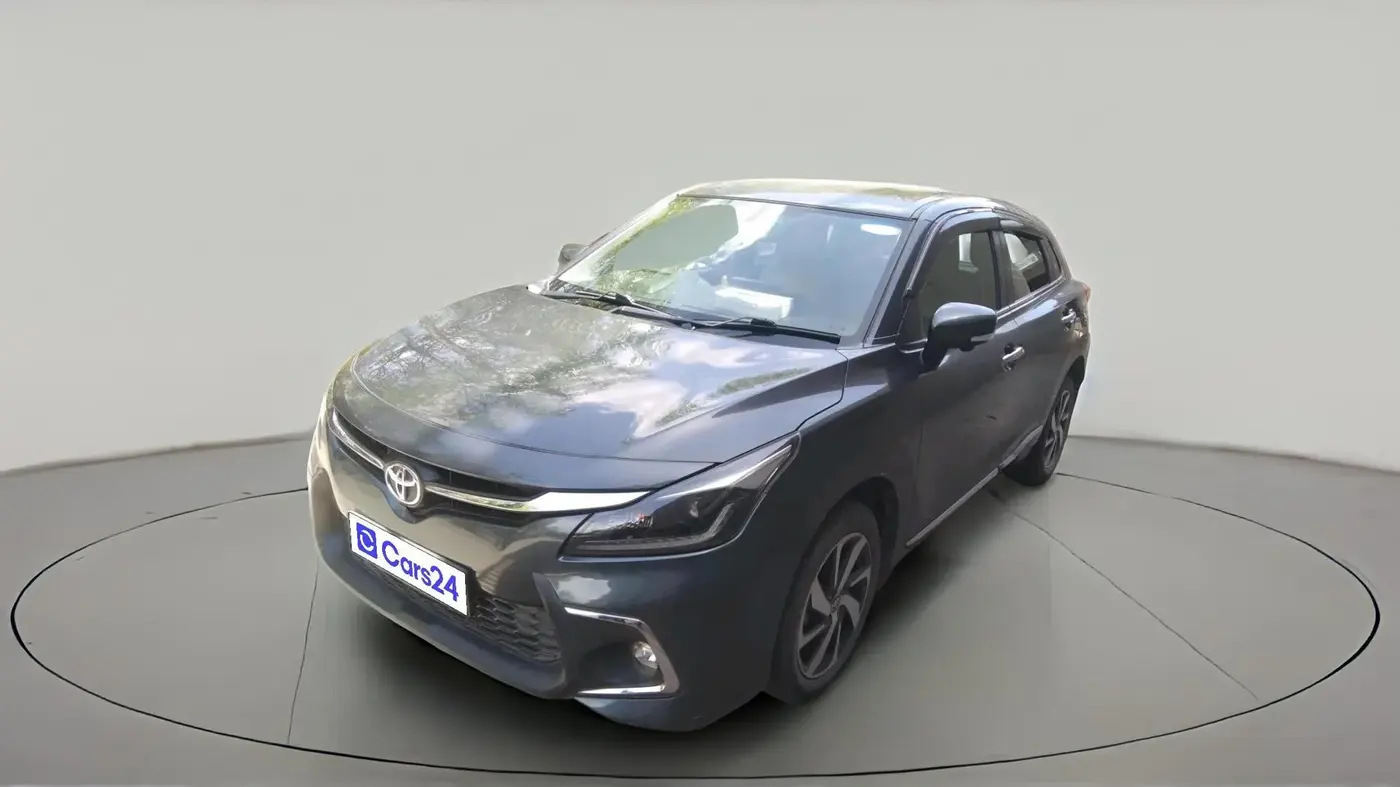 2022 Toyota Glanza V, Petrol, Manual, 37,527 km, exterior