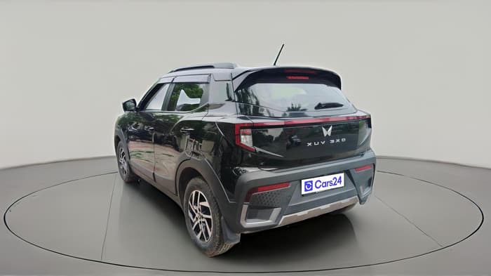 2025 Mahindra XUV 3XO AX5 1.5 Turbo Diesel, Diesel, Manual, 12,275 km, exterior