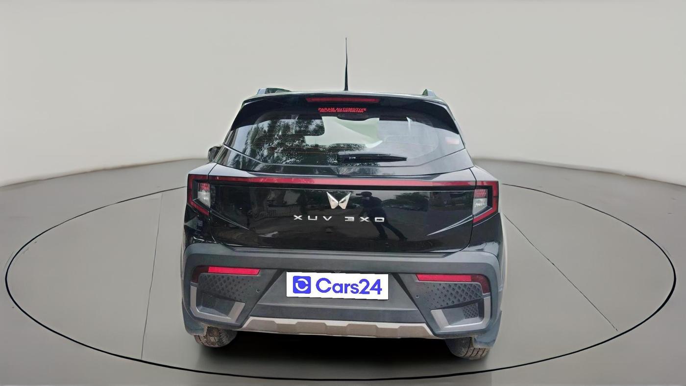 2025 Mahindra XUV 3XO AX5 1.5 Turbo Diesel, Diesel, Manual, 12,275 km, exterior