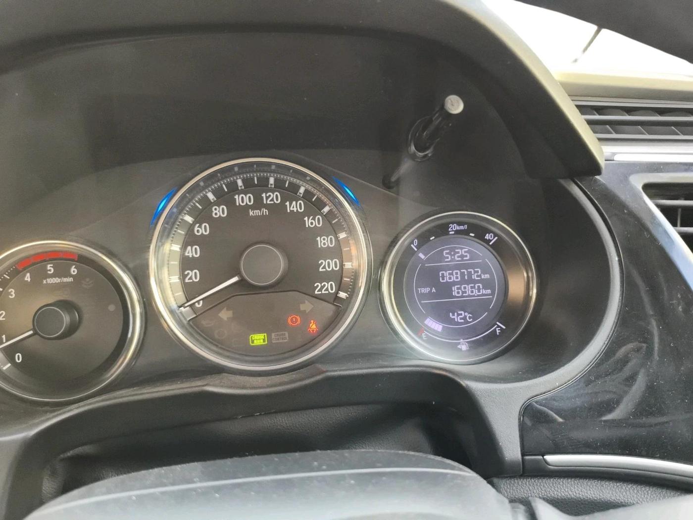 2017 Honda City 1.5L I-DTEC VX, Diesel, Manual, 68,772 km, interior