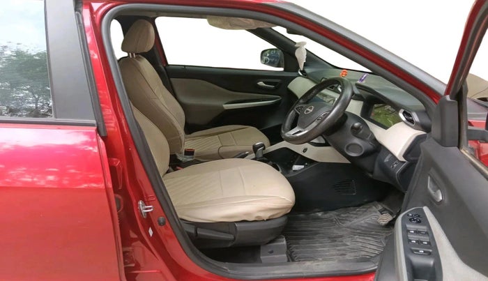 2023 Nissan MAGNITE XV TURBO CVT, Petrol, Automatic, 23,407 km, interior