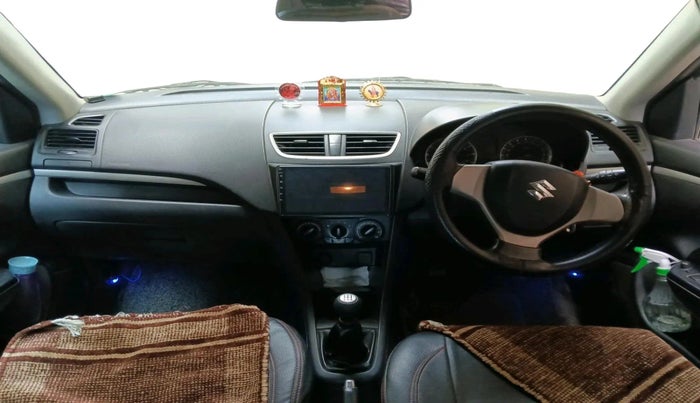 2017 Maruti Swift VXI O, Petrol, Manual, 1,15,418 km, interior