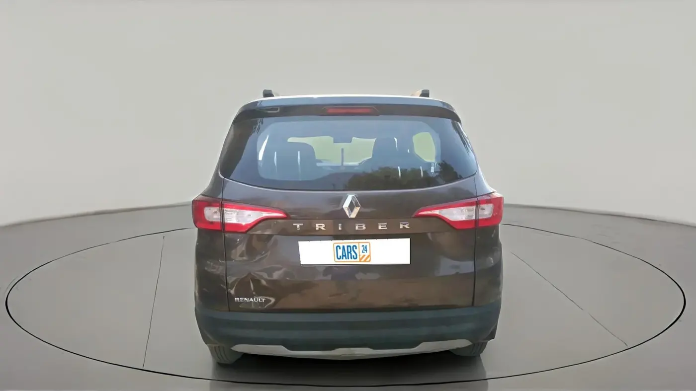 2022 Renault TRIBER RXT, Petrol, Manual, 30,223 km, exterior