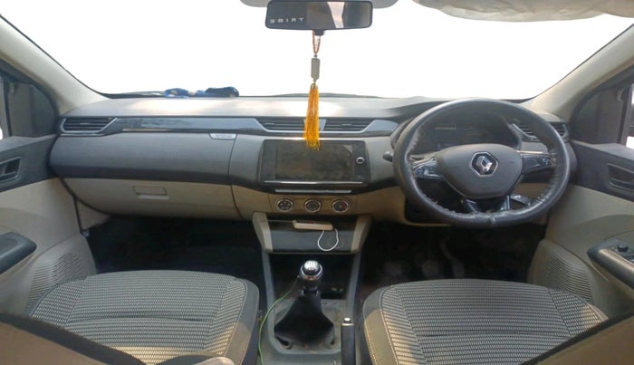 2022 Renault TRIBER RXT, Petrol, Manual, 30,223 km, interior