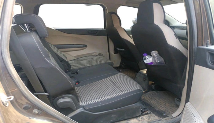 2022 Renault TRIBER RXT, Petrol, Manual, 30,223 km, interior