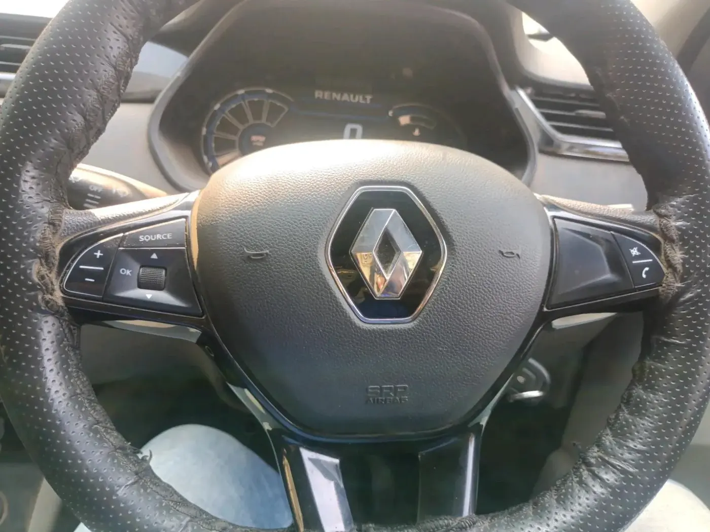 2022 Renault TRIBER RXT, Petrol, Manual, 30,223 km, interior