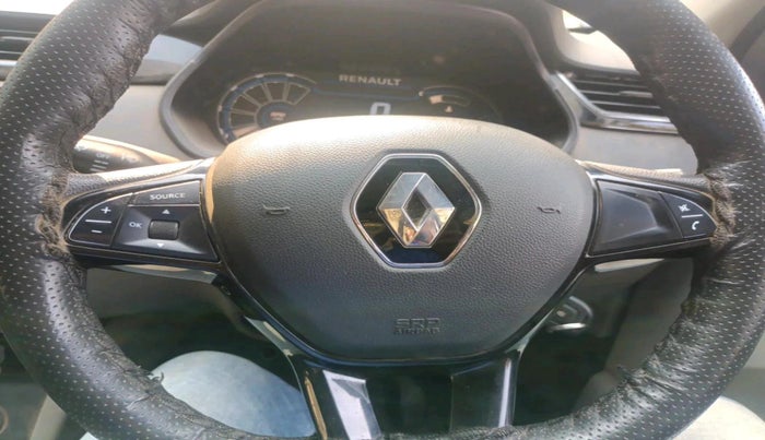 2022 Renault TRIBER RXT, Petrol, Manual, 30,223 km, interior