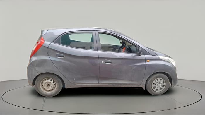 2015 Hyundai Eon ERA +, CNG, Manual, 1,44,683 km, exterior