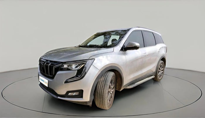 2023 Mahindra XUV700 AX 7 P AT 7 STR, Petrol, Automatic, 25,500 km, exterior