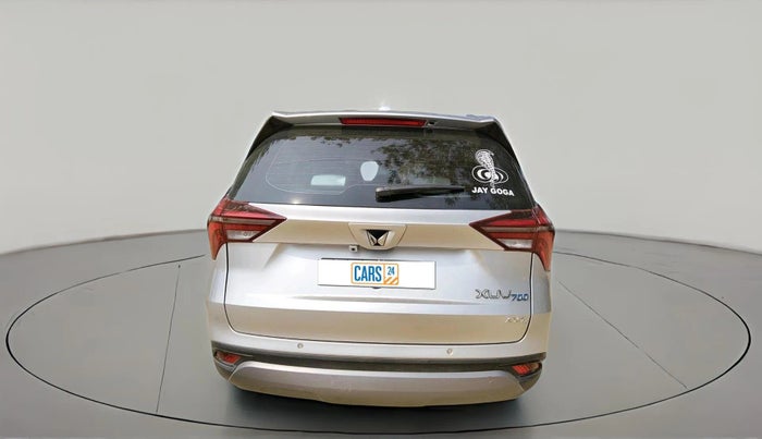2023 Mahindra XUV700 AX 7 P AT 7 STR, Petrol, Automatic, 25,500 km, exterior