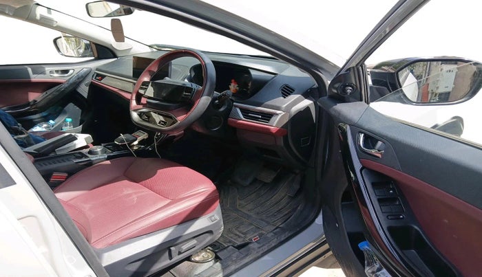2024 Tata Curvv Accomplished S 1.2 Petrol 7DCA, Petrol, Automatic, 8,473 km, interior