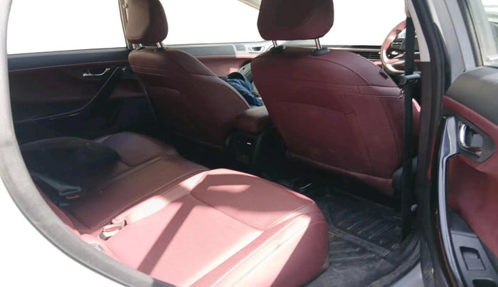 2024 Tata Curvv Accomplished S 1.2 Petrol 7DCA, Petrol, Automatic, 8,473 km, interior