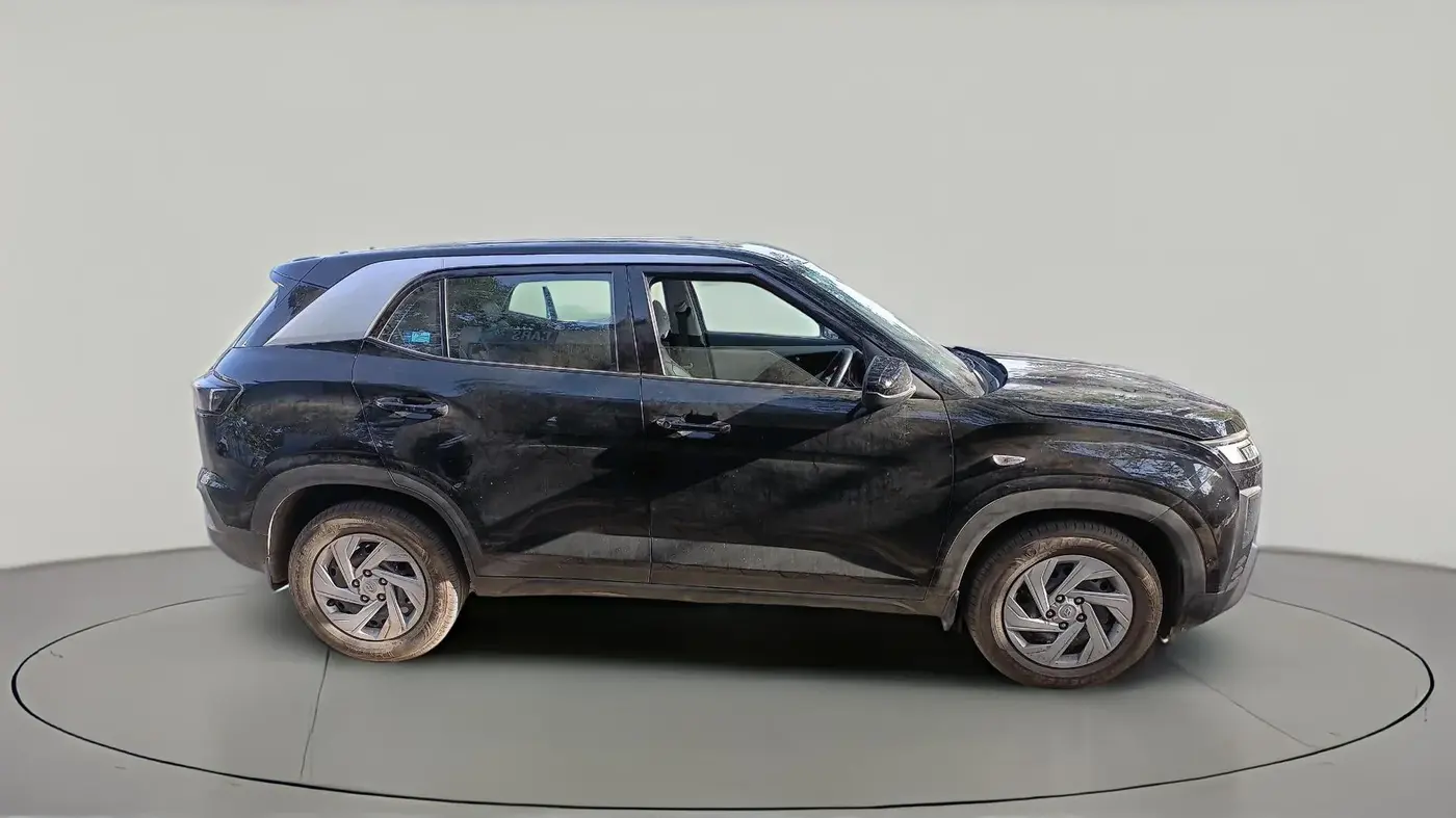 2024 Hyundai Creta E 1.5 PETROL, Petrol, Manual, 9,379 km, exterior