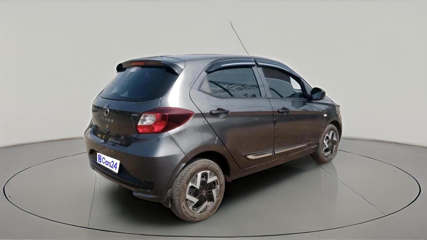 2025 Tata Tiago XM CNG, CNG, Manual, 20,420 km, exterior