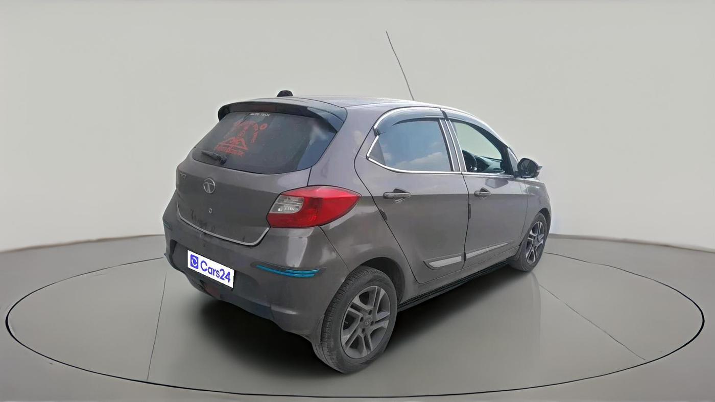 2016 Tata Tiago XZ DIESEL, Diesel, Manual, 1,16,082 km, exterior