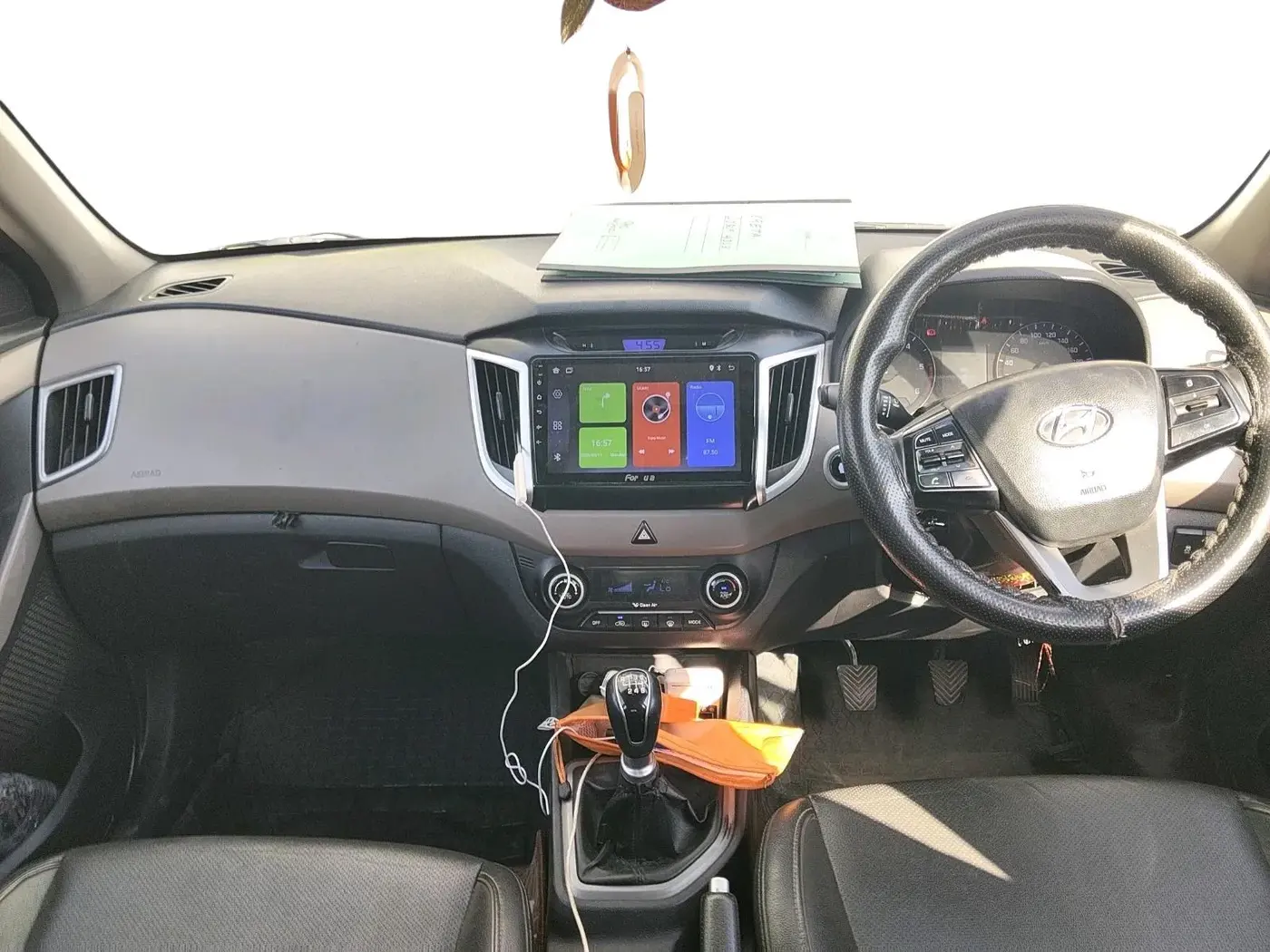2017 Hyundai Creta SX (O) 1.6 DIESEL, Diesel, Manual, 1,35,328 km, interior