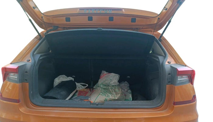 2021 Skoda KUSHAQ STYLE 1.5L TSI DSG, Petrol, Automatic, 95,686 km, exterior