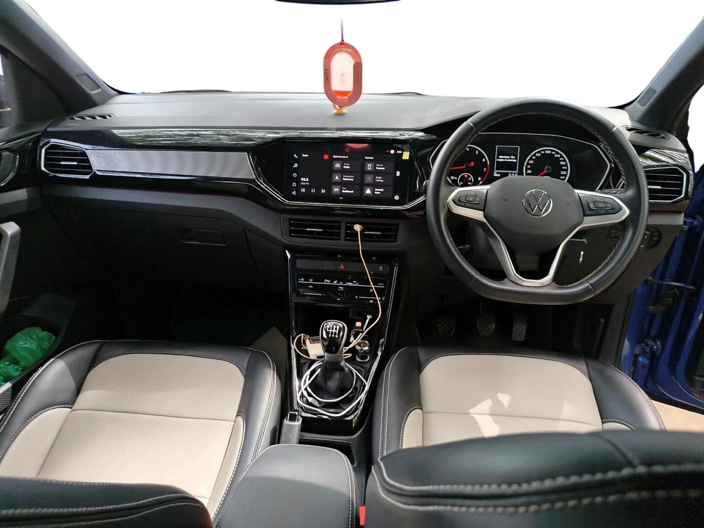 2024 Volkswagen TAIGUN GT Line 1.0L TSI MT, Petrol, Manual, 6,602 km, interior