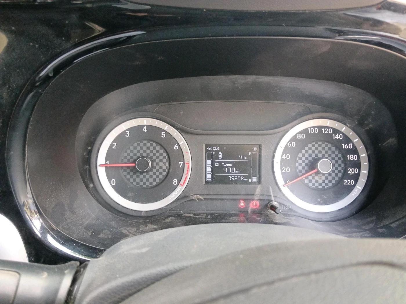 2021 Hyundai GRAND I10 NIOS SPORTZ 1.2 KAPPA VTVT CNG, CNG, Manual, 75,208 km, interior