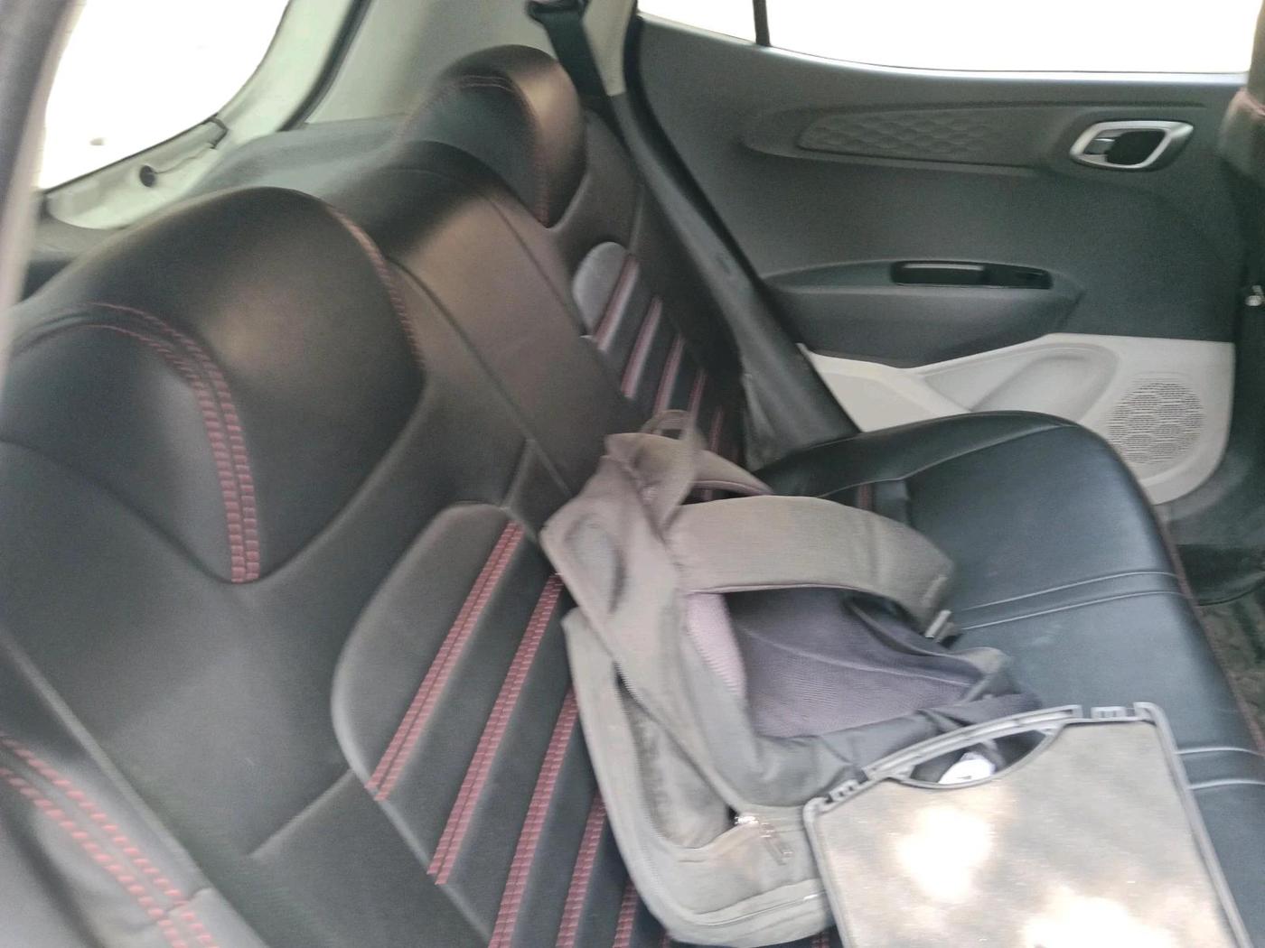 2021 Hyundai GRAND I10 NIOS SPORTZ 1.2 KAPPA VTVT CNG, CNG, Manual, 75,208 km, interior
