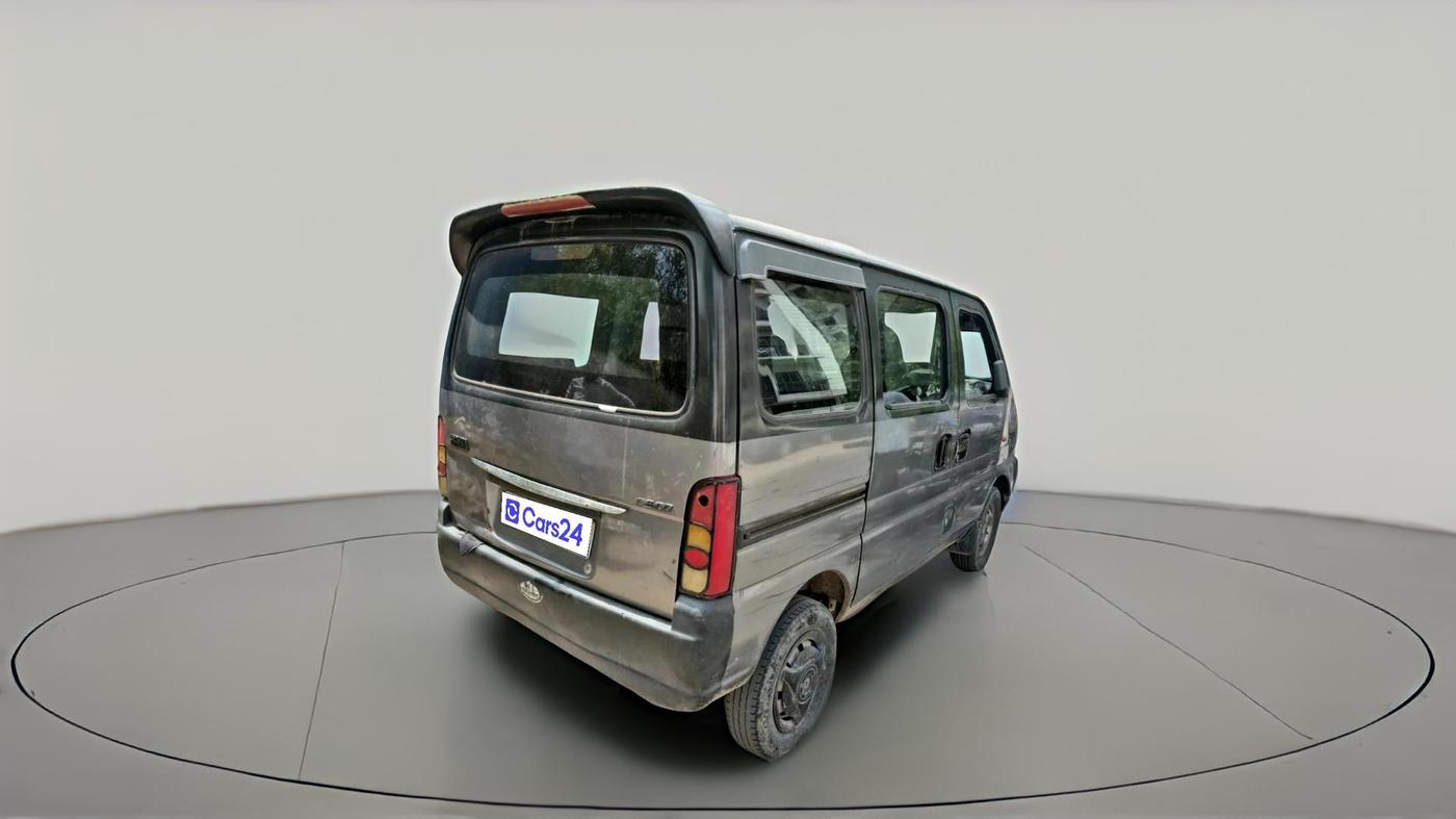 2014 Maruti Eeco 7 STR, CNG, Manual, 1,63,323 km, exterior