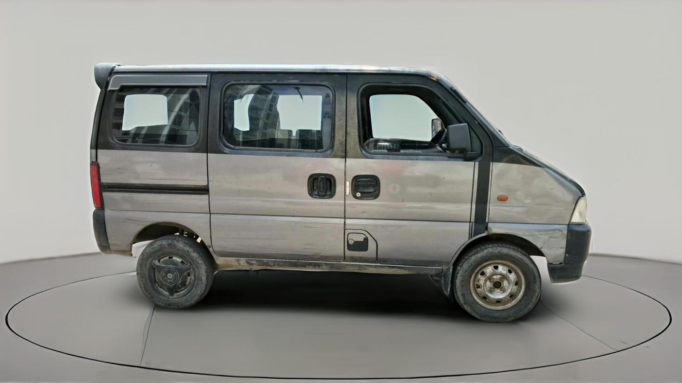 2014 Maruti Eeco 7 STR, CNG, Manual, 1,63,323 km, exterior