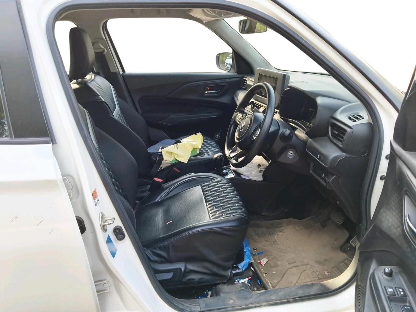 2024 Maruti Swift VXi AMT, Petrol, Automatic, 11,787 km, interior