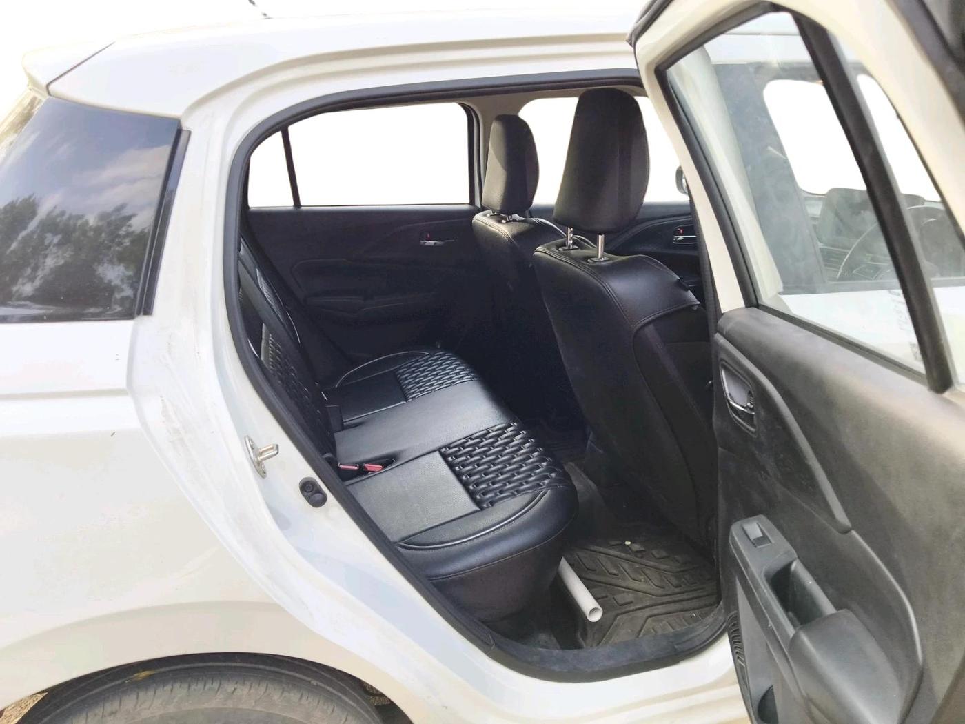 2024 Maruti Swift VXi AMT, Petrol, Automatic, 11,787 km, interior