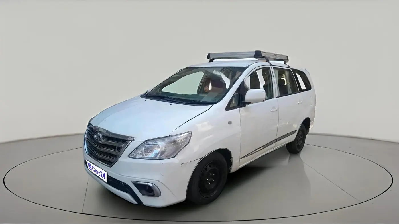 2012 Toyota Innova 2.5 G 8 STR, Diesel, Manual, 1,87,122 km, exterior