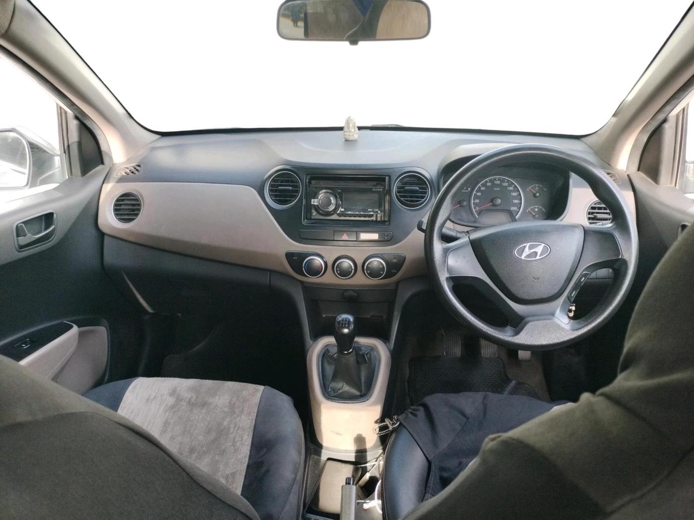 2014 Hyundai Grand i10 MAGNA 1.2 KAPPA VTVT, Petrol, Manual, 64,470 km, interior