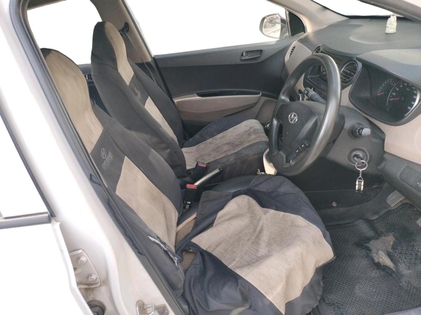 2014 Hyundai Grand i10 MAGNA 1.2 KAPPA VTVT, Petrol, Manual, 64,470 km, interior