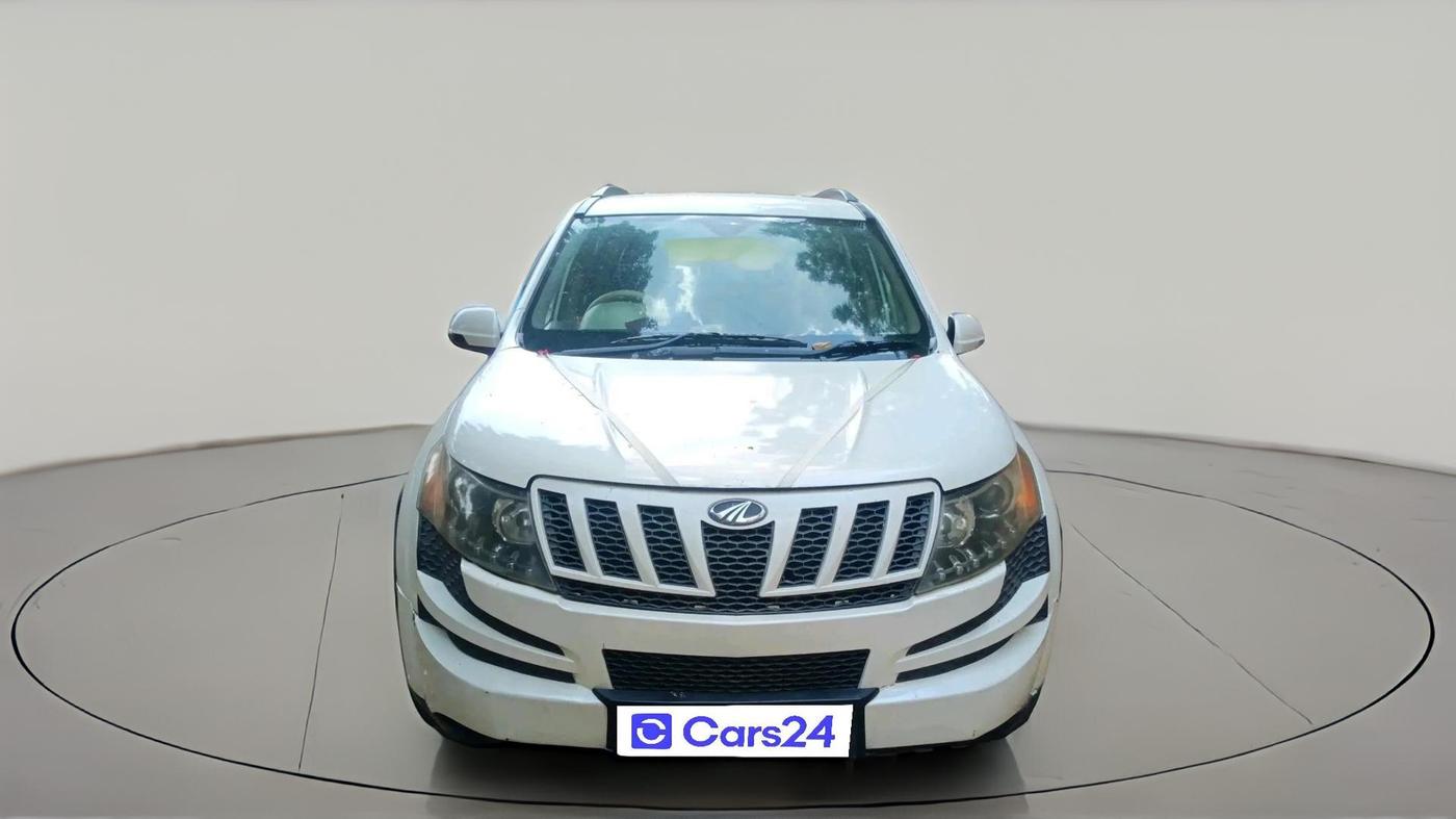 2013 Mahindra XUV500 W8, Diesel, Manual, 86,116 km, exterior